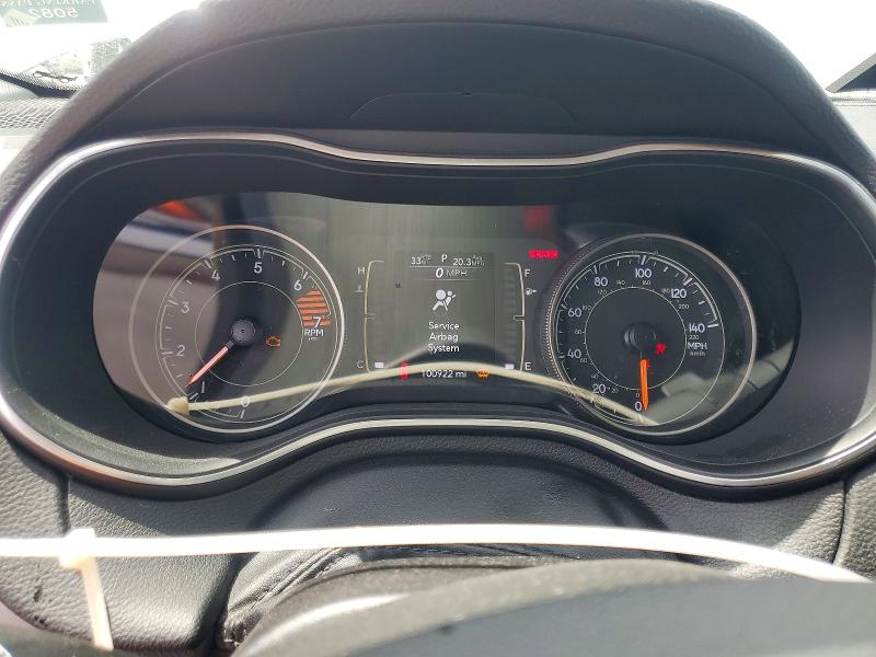 55543326 :رقم المزاد ، 1C4PJLCBXKD357837 vin ، 2019 Jeep Cherokee مزاد بيع