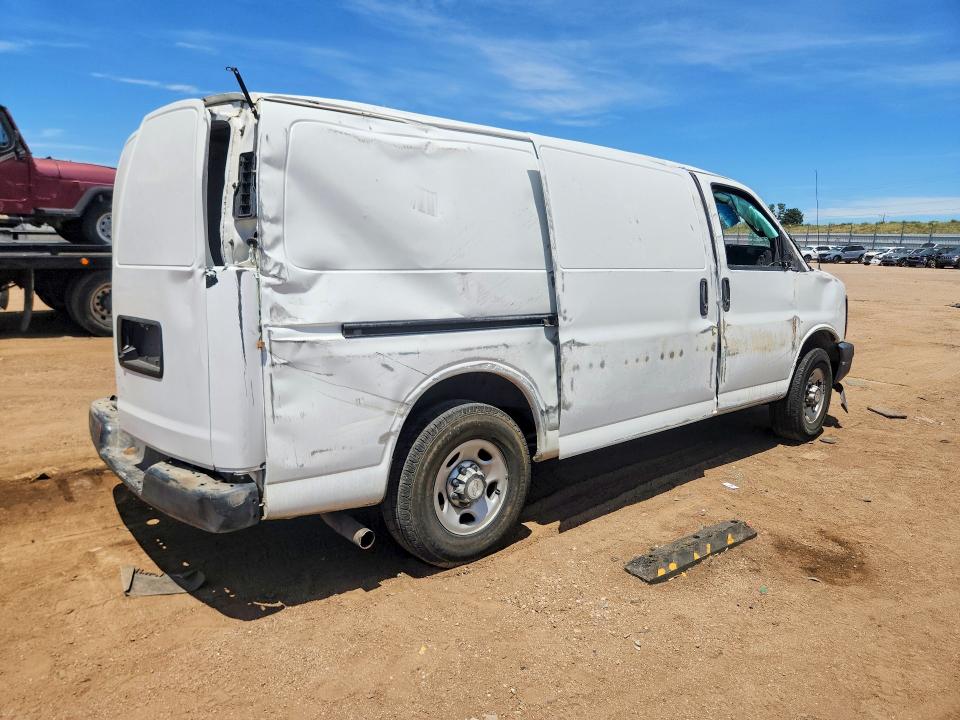 57528326 :رقم المزاد ، 1GCWGAFF5H1347417 vin ، 2017 Chevrolet Express G2500 مزاد بيع