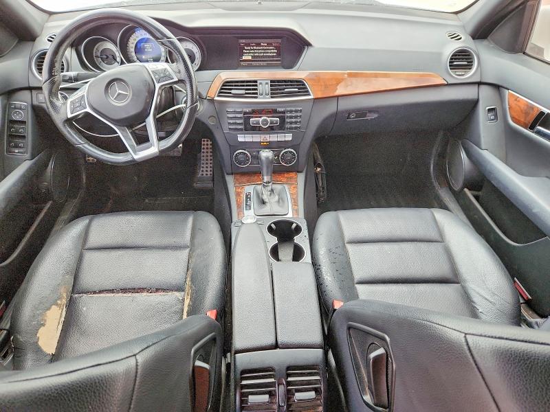 57161366 :رقم المزاد ، WDDGF4HB8ER313199 vin ، 2014 Mercedes-benz C مزاد بيع