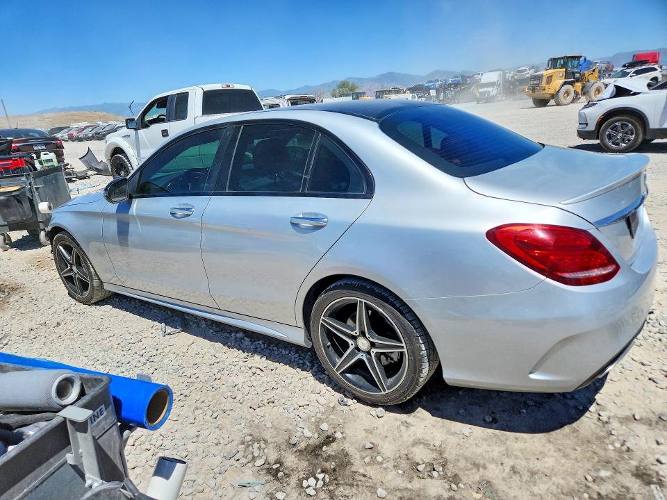 57161616 :رقم المزاد ، 55SWF4KB0GU153499 vin ، 2016 Mercedes-benz C مزاد بيع