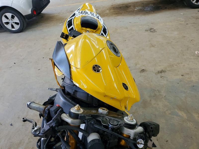 56966856 :رقم المزاد ، JYARN15E86A001740 vin ، 2006 Yamaha Yzfr1 مزاد بيع