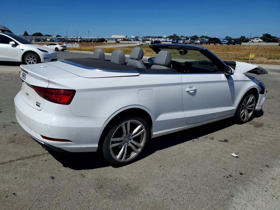 2018 Audi A3 მანქანა იყიდება აუქციონზე, vin: WAU78LFF2J1014589, აუქციონის ნომერი: 57178286