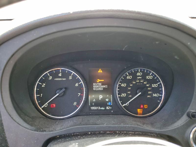Aukcja sprzedaży 2018 Mitsubishi Outlander, vin: JA4AD3A35JZ000585, numer aukcji: 55637556
