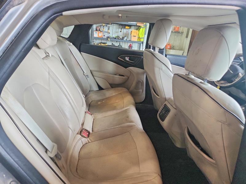 2015 Chrysler 200 მანქანა იყიდება აუქციონზე, vin: 1C3CCCEG1FN620710, აუქციონის ნომერი: 56834766