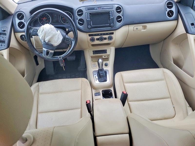 2016 Volkswagen Tiguan მანქანა იყიდება აუქციონზე, vin: WVGAV7AX5GW507411, აუქციონის ნომერი: 55771146