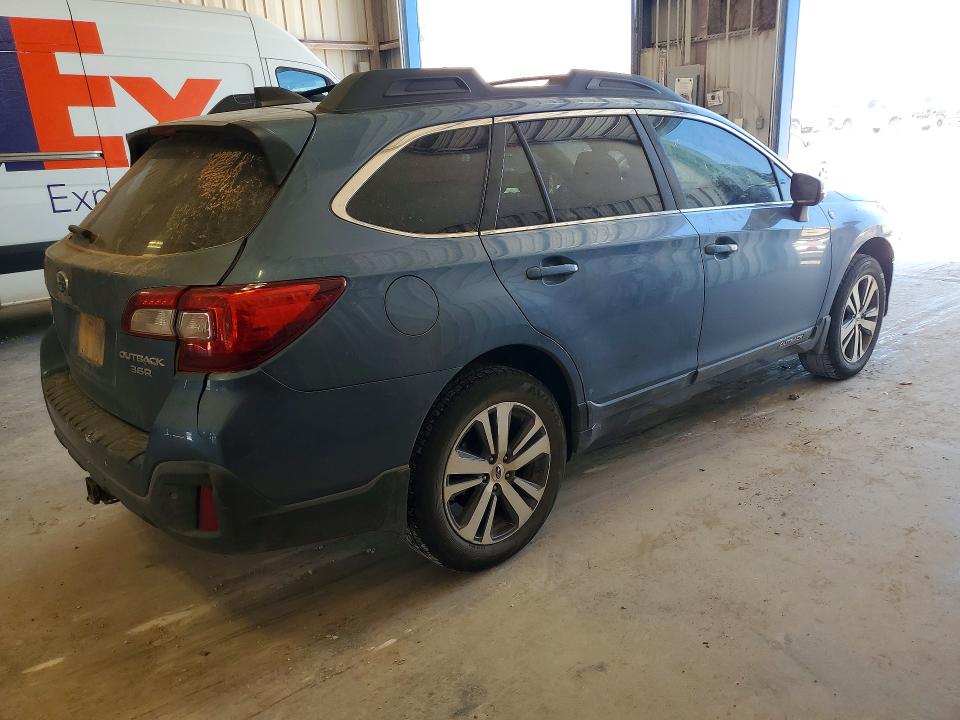 56587196 :رقم المزاد ، 4S4BSENC1J3281286 vin ، 2018 Subaru Outback مزاد بيع