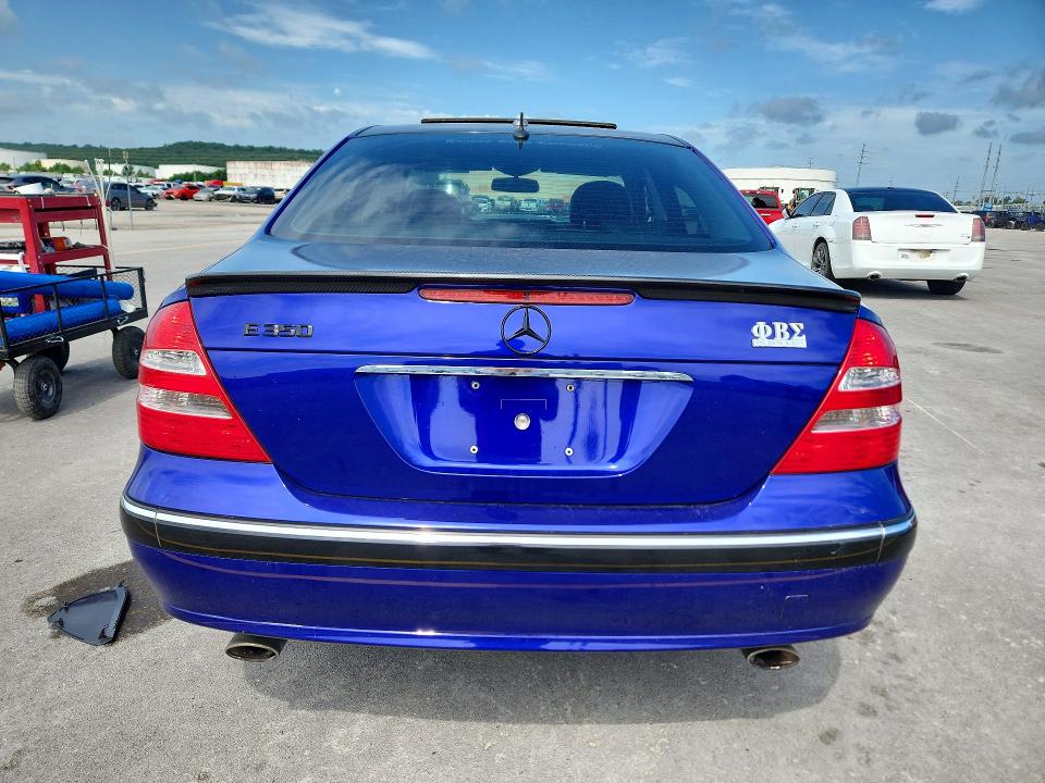 59099606 :رقم المزاد ، WDBUF56JX6A958254 vin ، 2006 Mercedes-benz E مزاد بيع