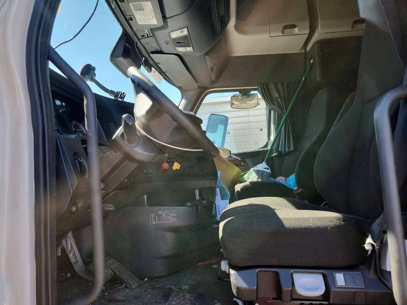 Продаж на аукціоні авто 2023 Freightliner Cascadia 126, vin: 3AKJHHDV4PSNY2837, номер лоту: 57362716