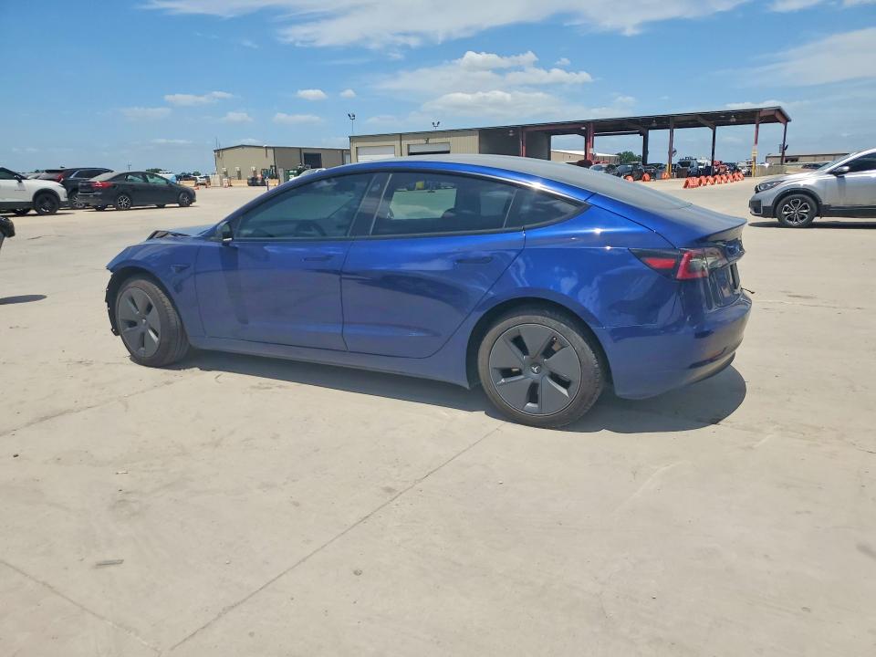 55512796 :رقم المزاد ، 5YJ3E1EA4NF336653 vin ، 2022 Tesla Model 3 مزاد بيع