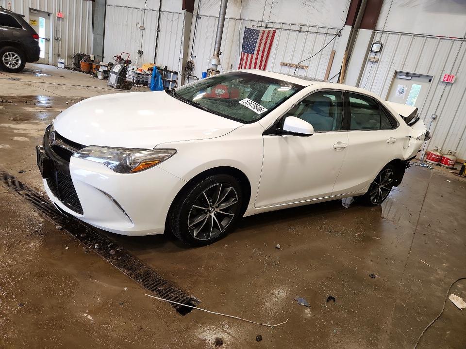 Продаж на аукціоні авто 2016 Toyota Camry, vin: 4T1BF1FKXGU561911, номер лоту: 57679646
