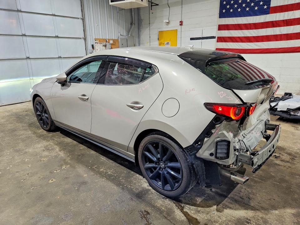 Продажа на аукционе авто 2026 Mazda 3, vin: JM1BPAML3T1863369, номер лота: 56848076