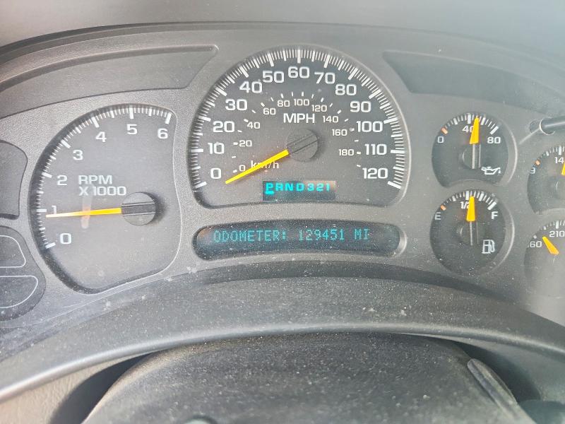 2003 Chevrolet Suburban მანქანა იყიდება აუქციონზე, vin: 3GNFK16Z93G342344, აუქციონის ნომერი: 56495296