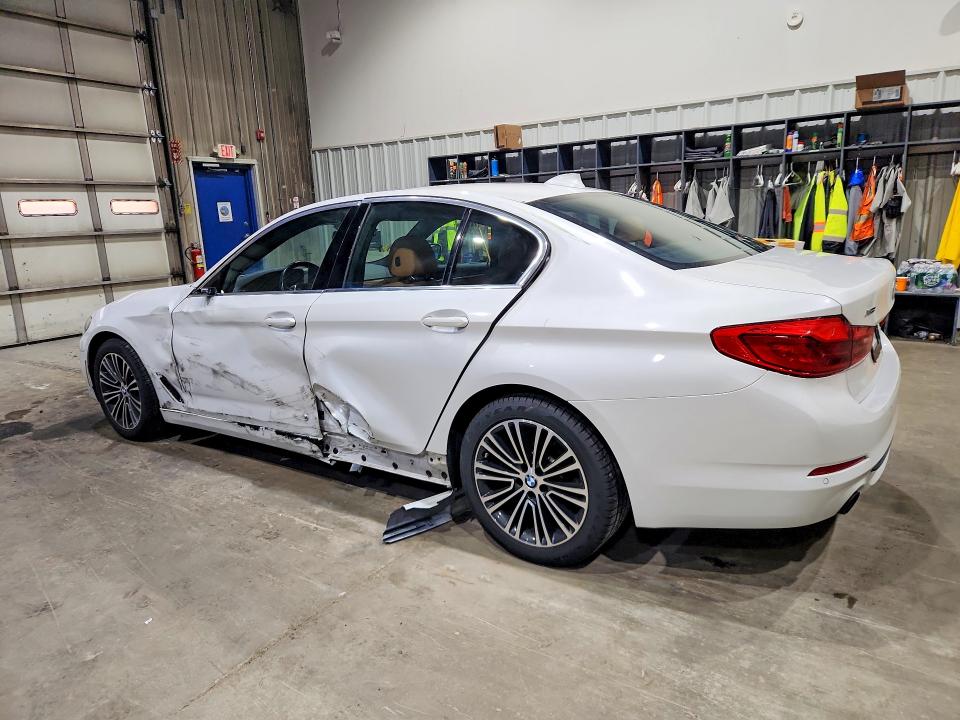 2020 Bmw 530 მანქანა იყიდება აუქციონზე, vin: WBAJR7C0XLCE45640, აუქციონის ნომერი: 58807566