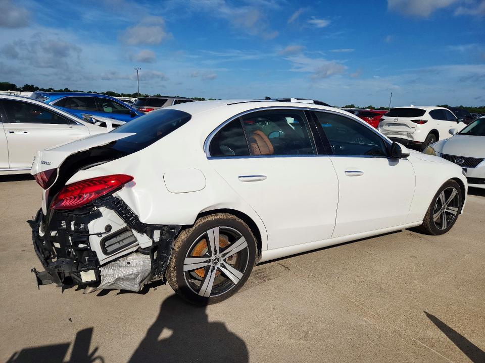 Aukcja sprzedaży 2023 Mercedes-benz C, vin: W1KAF4GB0PR088853, numer aukcji: 57185836