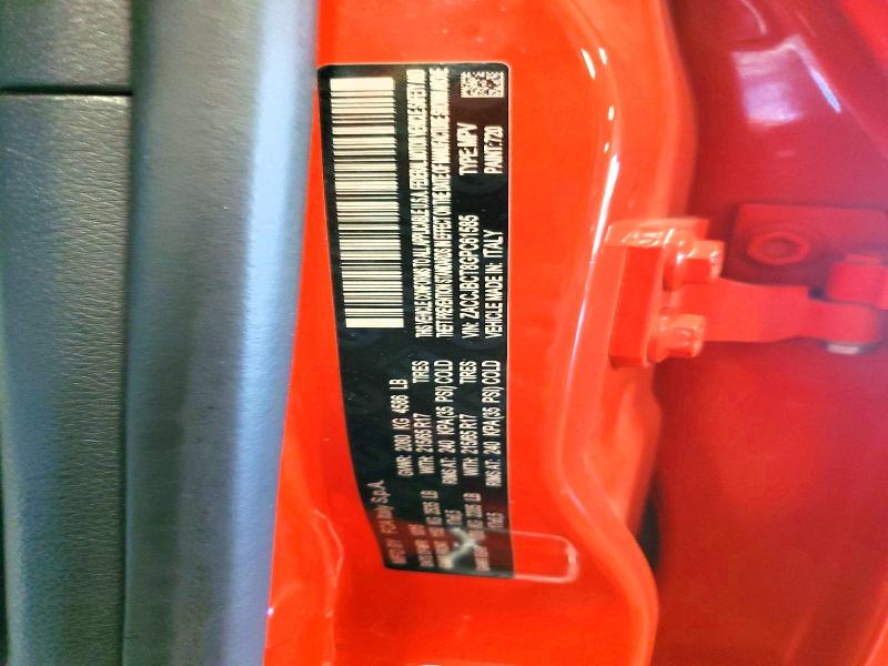 2016 Jeep Renegade მანქანა იყიდება აუქციონზე, vin: ZACCJBCT8GPC61585, აუქციონის ნომერი: 57214946