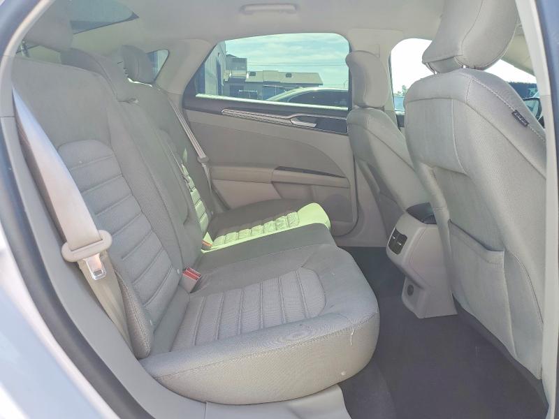 57371496 :رقم المزاد ، 3FA6P0HD8KR135362 vin ، 2019 Ford Fusion مزاد بيع