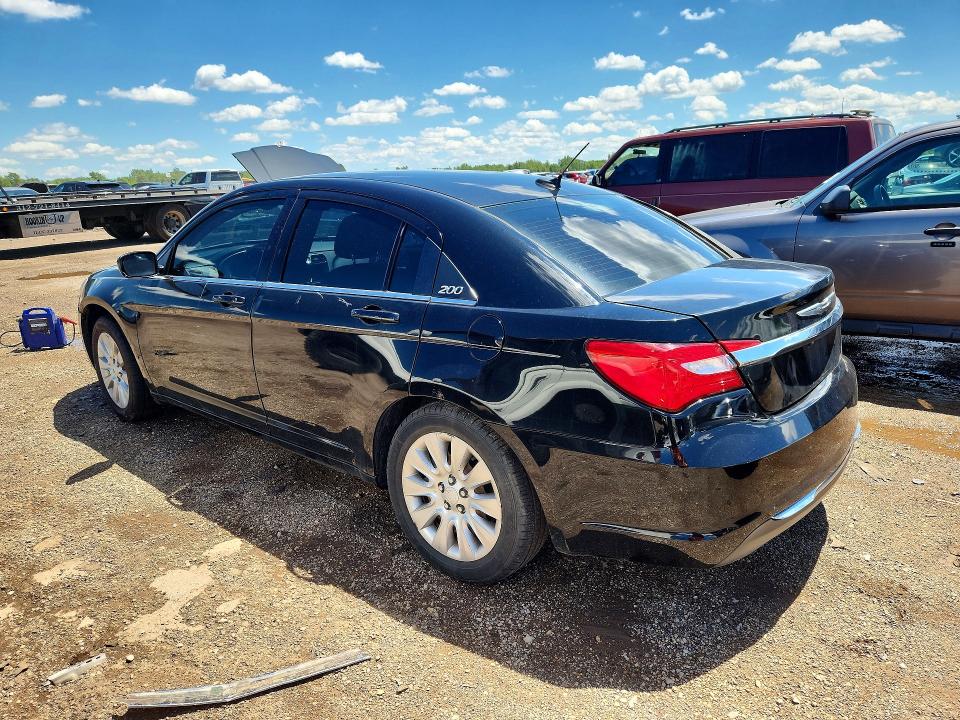 56870266 :رقم المزاد ، 1C3CCBABXEN208367 vin ، 2014 Chrysler 200 مزاد بيع