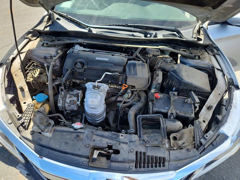 2017 Honda Accord მანქანა იყიდება აუქციონზე, vin: 1HGCR2F17HA153206, აუქციონის ნომერი: 56693616