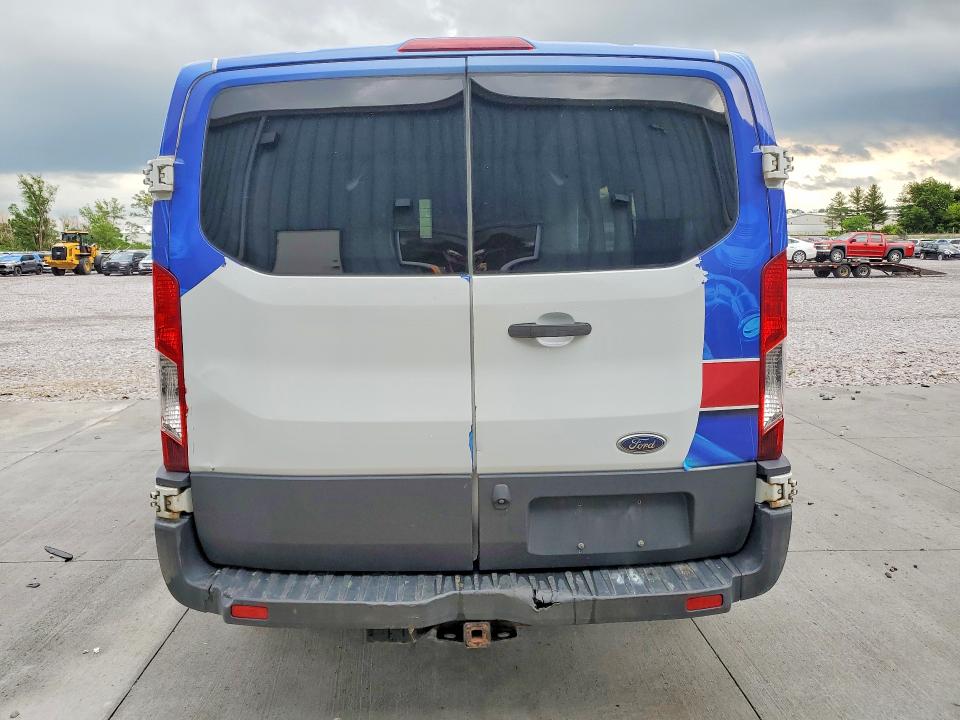 59020526 :رقم المزاد ، 1FTYR1ZMXGKA33977 vin ، 2016 Ford Transit مزاد بيع