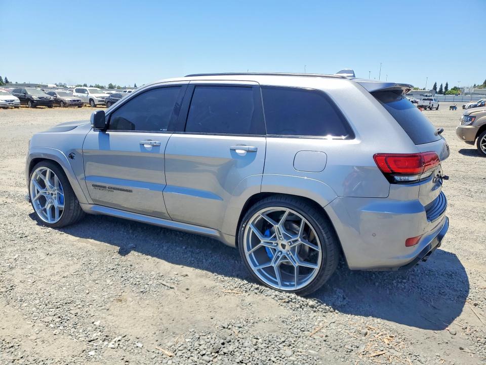 57231586 :رقم المزاد ، 1C4RJFN90JC406696 vin ، 2018 Jeep Grand Cherokee مزاد بيع