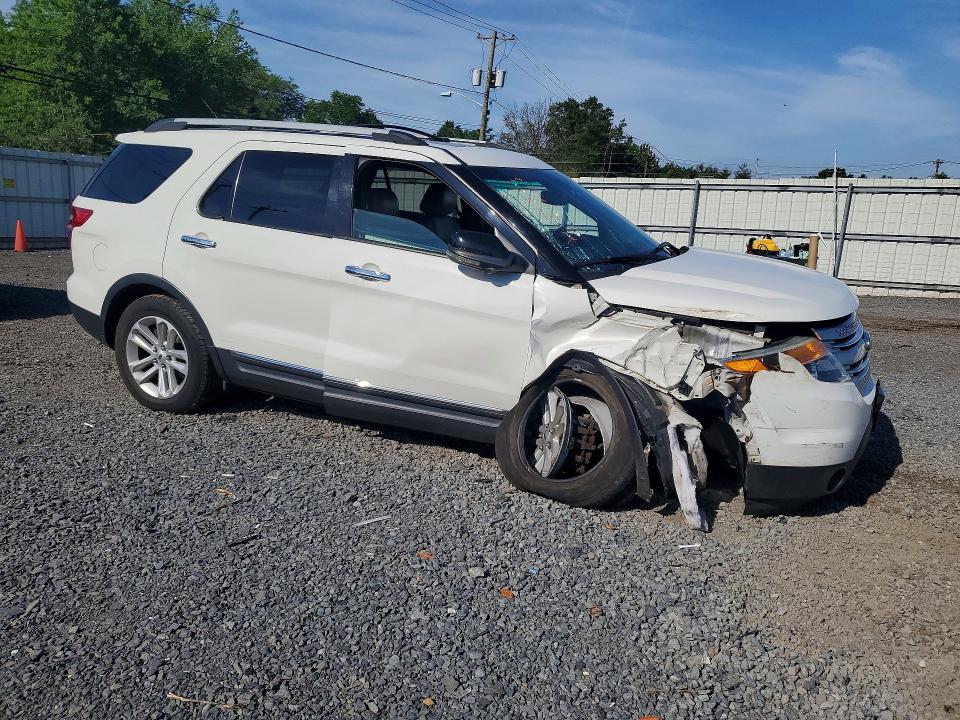 58660006 :رقم المزاد ، 1FMHK8D83CGA61023 vin ، 2012 Ford Explorer مزاد بيع