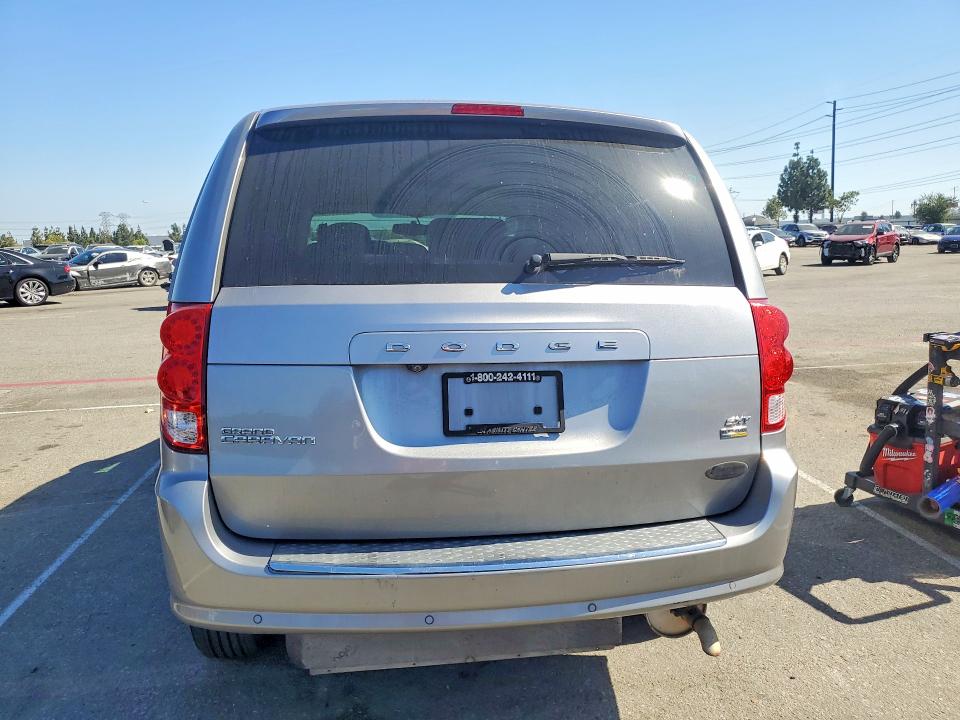 2016 Dodge Grand Caravan მანქანა იყიდება აუქციონზე, vin: 2C4RDGCG8GR227773, აუქციონის ნომერი: 57078156