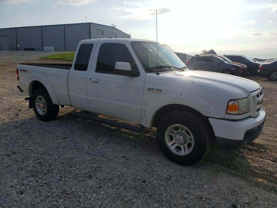 57386466 :رقم المزاد ، 1FTKR4EE9BPA18453 vin ، 2011 Ford Ranger مزاد بيع