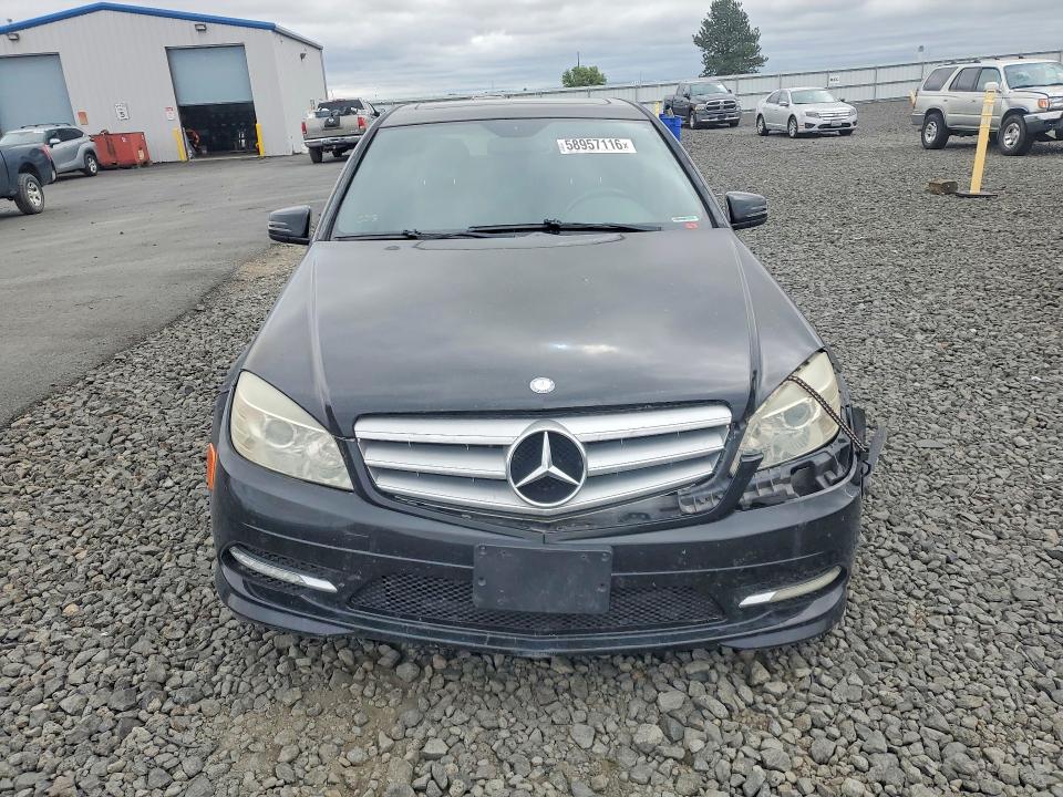 Продажа на аукционе авто 2011 Mercedes-benz C, vin: WDDGF8BB9BR184059, номер лота: 58957116