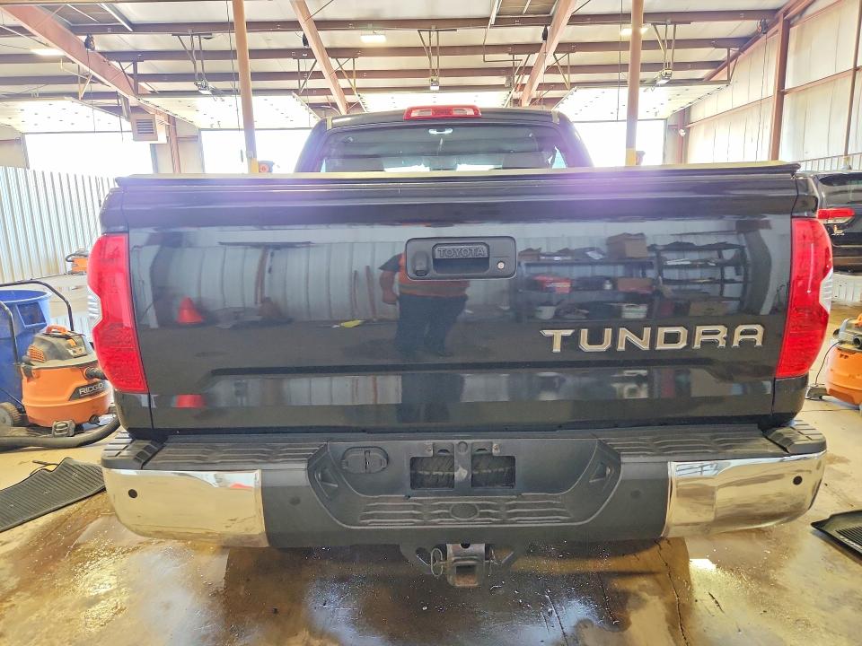 Aukcja sprzedaży 2018 Toyota Tundra, vin: 5TFDY5F10JX766617, numer aukcji: 55845896