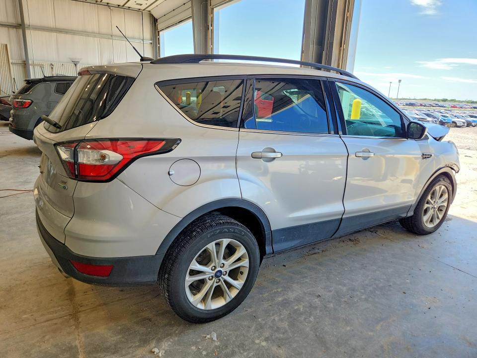 Продаж на аукціоні авто 2018 Ford Escape, vin: 1FMCU9GD6JUC89115, номер лоту: 56834726
