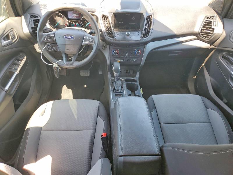 2019 Ford Escape მანქანა იყიდება აუქციონზე, vin: 1FMCU0GDXKUB11477, აუქციონის ნომერი: 55655166