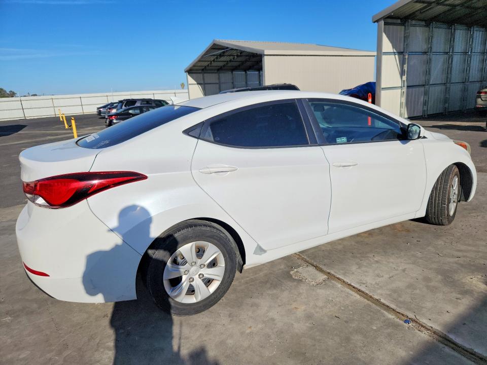 56695656 :رقم المزاد ، 5NPDH4AE9GH695572 vin ، 2016 Hyundai Elantra مزاد بيع