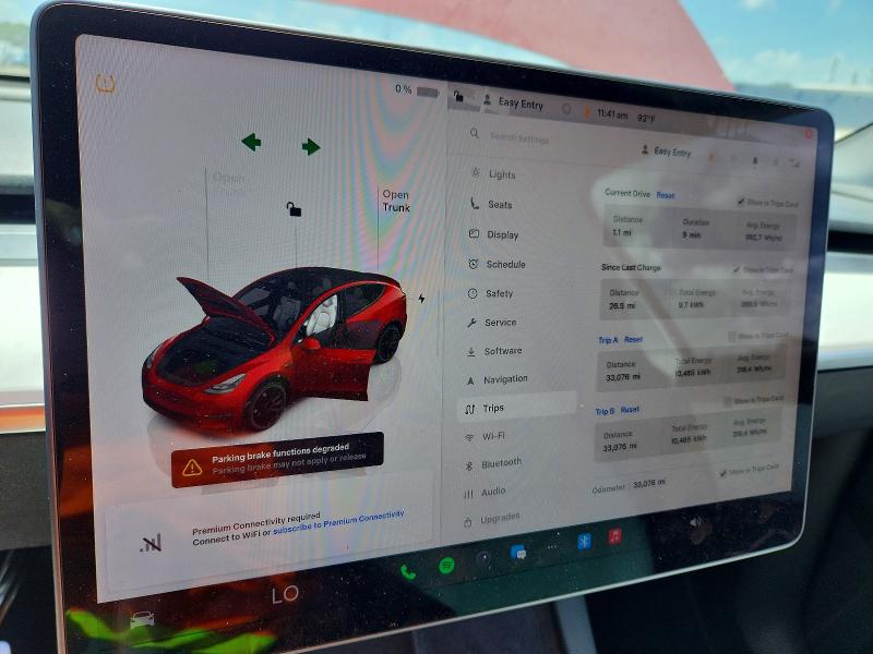 58202436 :رقم المزاد ، 7SAYGDEF8NF381160 vin ، 2022 Tesla Model Y مزاد بيع