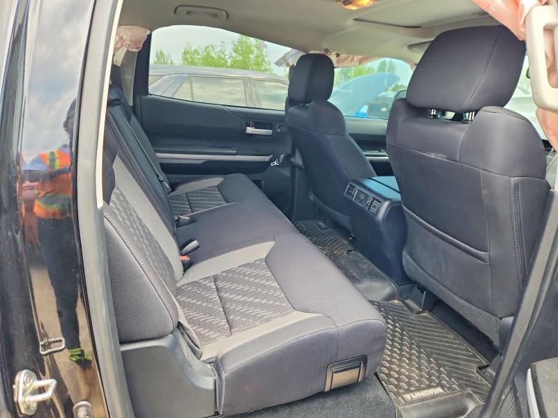 Продажа на аукционе авто 2018 Toyota Tundra, vin: 5TFDY5F11JX736493, номер лота: 53717156