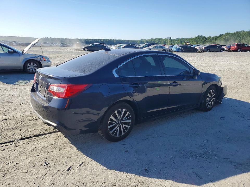 2018 Subaru Legacy მანქანა იყიდება აუქციონზე, vin: 4S3BNAH60J3031807, აუქციონის ნომერი: 56232376