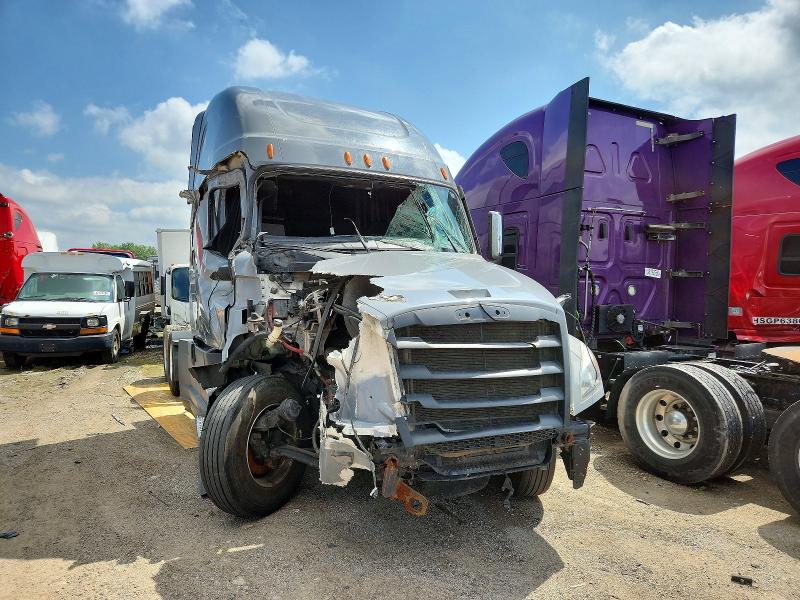 2022 Freightliner Cascadia 126 მანქანა იყიდება აუქციონზე, vin: 3AKJHHDR8NSNB9817, აუქციონის ნომერი: 58200526