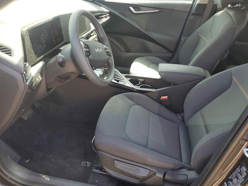 58318316 :رقم المزاد ، KNDCP3LE3T5357245 vin ، 2026 Kia Niro مزاد بيع