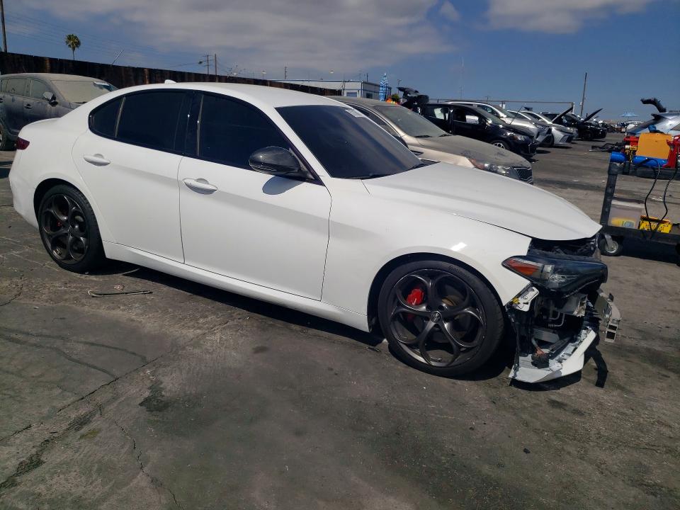 Продажа на аукционе авто 2019 Alfa Romeo Giulia, vin: ZARFAMANXK7599336, номер лота: 57216806
