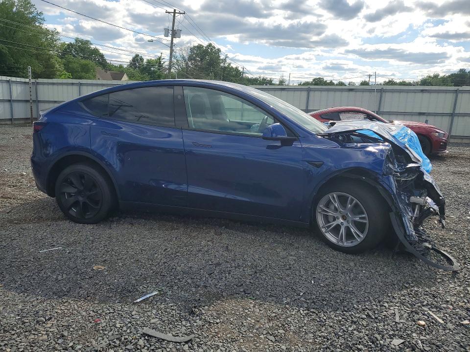 57057566 :رقم المزاد ، 7SAYGDEE9RF007699 vin ، 2024 Tesla Model Y مزاد بيع