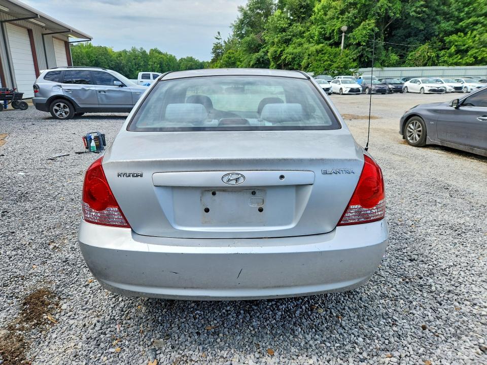 57430196 :رقم المزاد ، KMHDN46D94U863894 vin ، 2004 Hyundai Elantra مزاد بيع