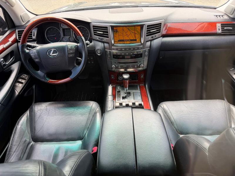 Продажа на аукционе авто 2011 Lexus Lx, vin: JTJHY7AX5B4082039, номер лота: 58564736