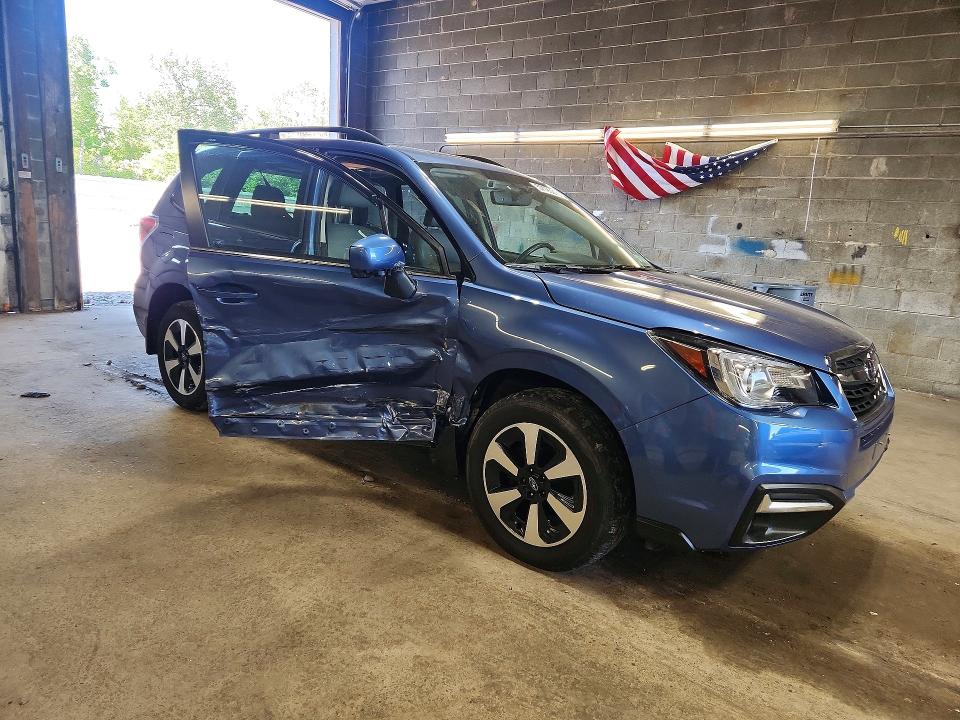 Продажа на аукционе авто 2018 Subaru Forester, vin: JF2SJARC7JH531743, номер лота: 57190916