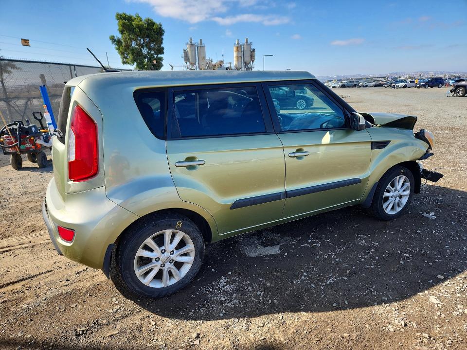 58304376 :رقم المزاد ، KNDJT2A64D7569571 vin ، 2013 Kia Soul مزاد بيع