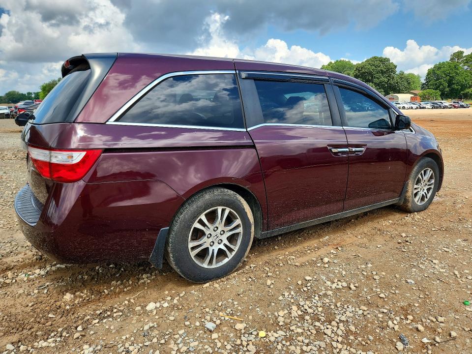 56777316 :رقم المزاد ، 5FNRL5H66DB059548 vin ، 2013 Honda Odyssey مزاد بيع