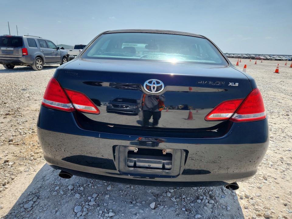 Продажа на аукционе авто 2005 Toyota Avalon, vin: 4T1BK36B35U036855, номер лота: 57753656