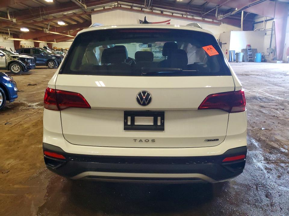 56653686 :رقم المزاد ، 3VV8X7B28RM096624 vin ، 2024 Volkswagen Taos مزاد بيع