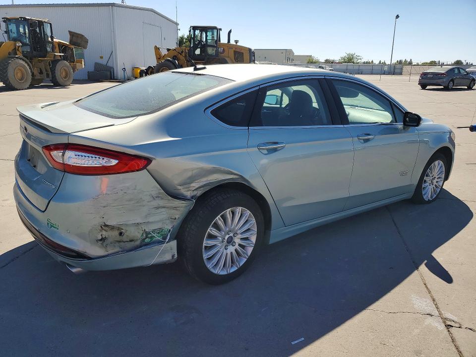 59747356 :رقم المزاد ، 3FA6P0SU1ER112180 vin ، 2014 Ford Fusion مزاد بيع