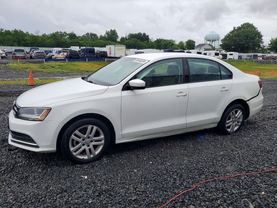58446536 :رقم المزاد ، 3VW2B7AJ6JM254083 vin ، 2018 Volkswagen Jetta مزاد بيع