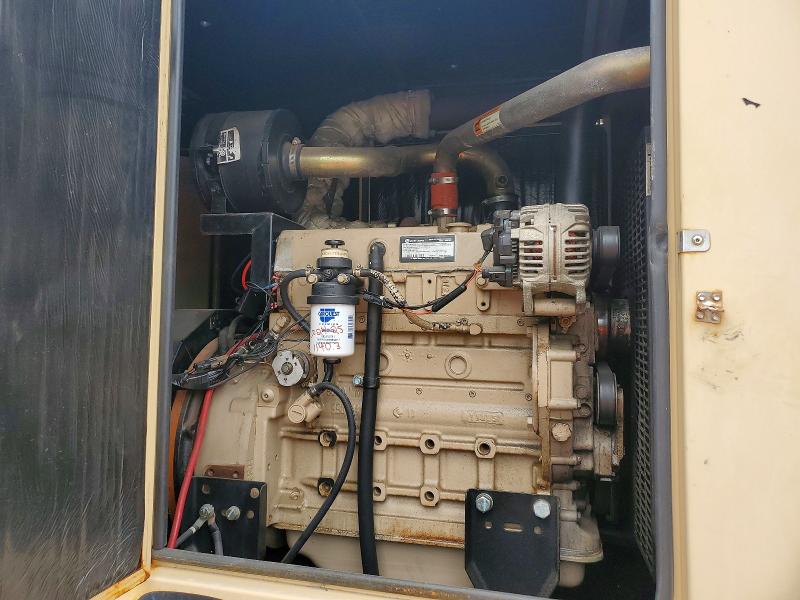 56415986 :رقم المزاد ، 14DBC112X5C000957 vin ، 2005 Urwi Industrial Equipment مزاد بيع
