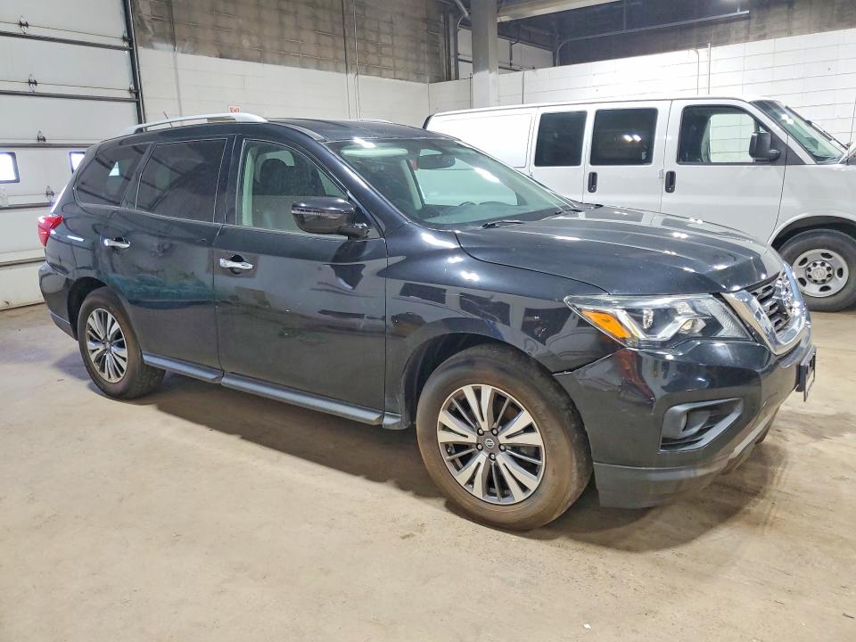 56699216 :رقم المزاد ، 5N1DR2MM2HC608219 vin ، 2017 Nissan Path Finde مزاد بيع